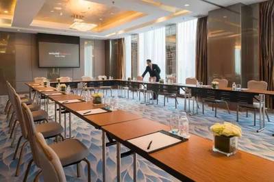 超级特惠 高端设备 活力茶歇——让这个夏季会议开出新活力！