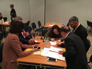 以青春之桥 筑合作之基——记中国留俄学生志愿服务第九届中俄中小企业合作圆桌会议